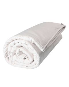 Medium weight king alpaca duvet by THREE Duvets, balancing comfort and thermal regulation.