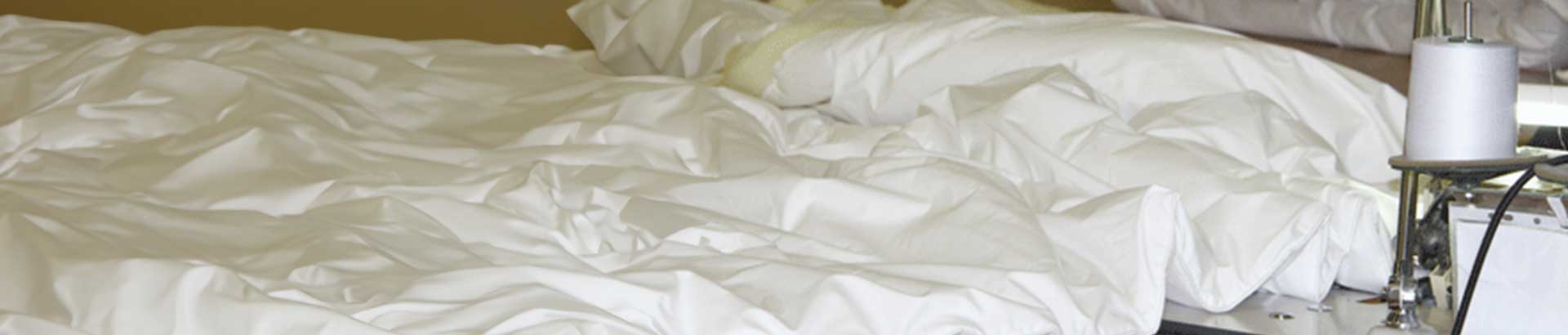 Lightweight 4.5 tog wool duvet coming in single double king super sizes